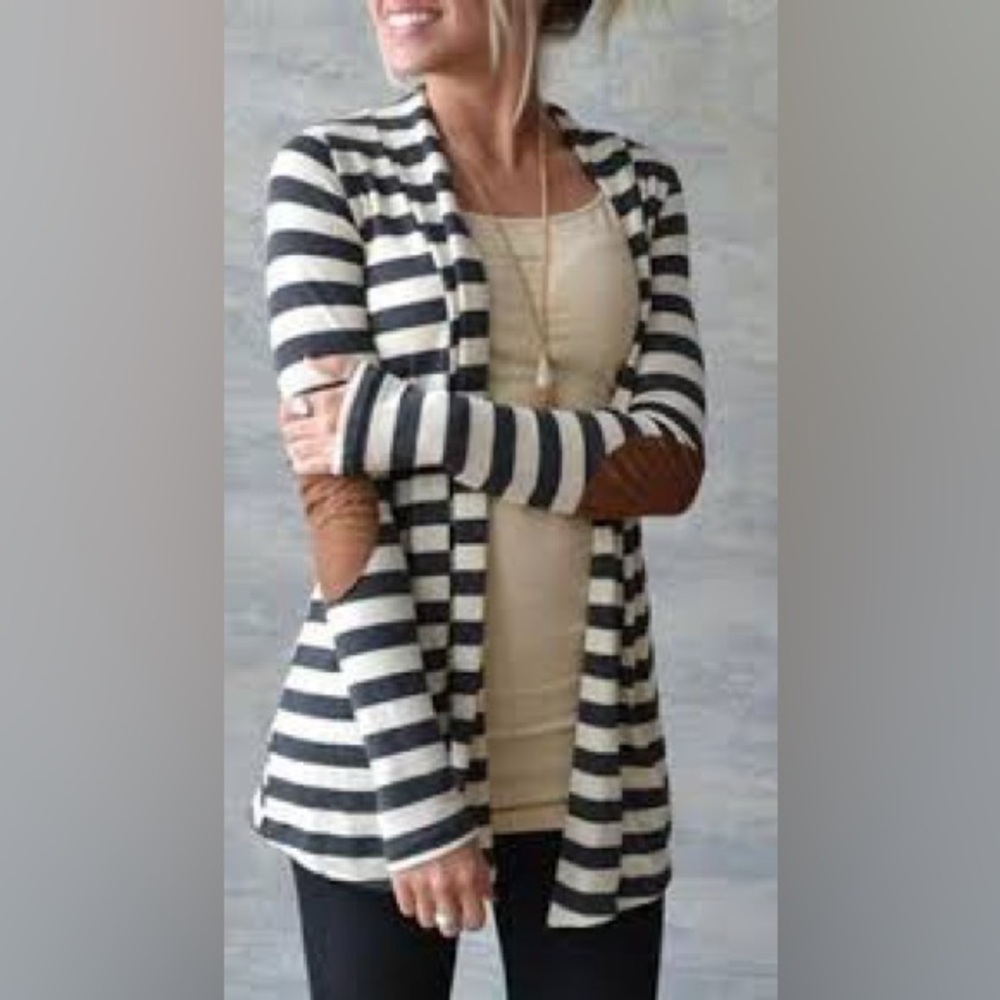Merry Fun Womens Medium Cardigan Open Striped Long Sleeve Shirt Charcoal White